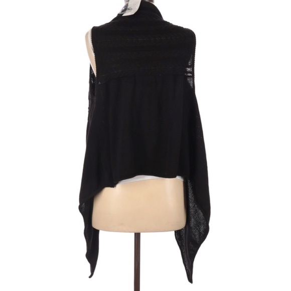 BCBGMAXAZRIA black sleeveless cardigan‎ NWT medium - Picture 2 of 7